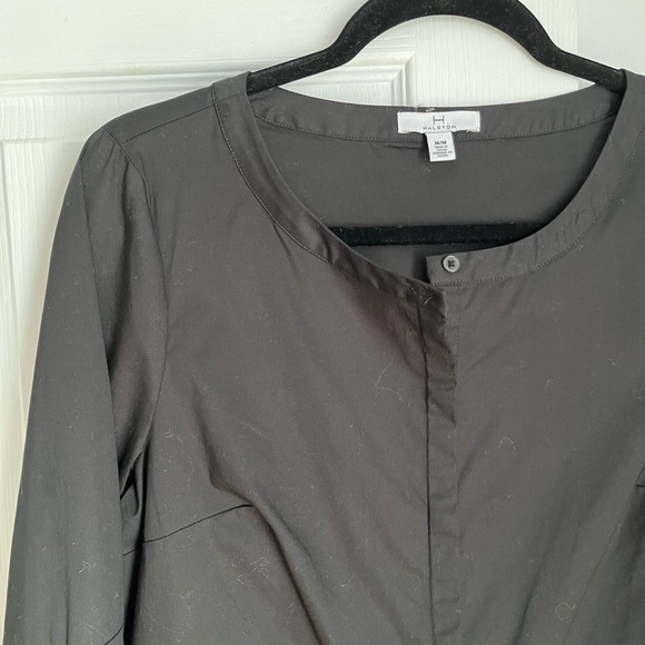 ROUND NECK BUTTON DOWN BY HALSTON - Picture 2 of 10